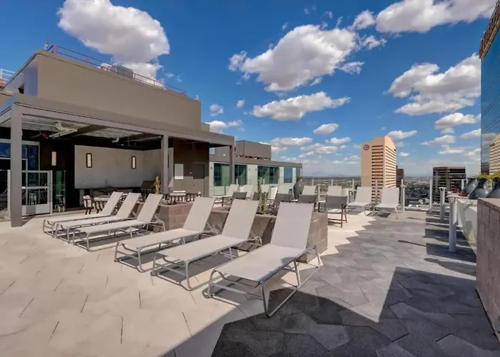 Boulevard Highrise Stu Sky Pool Parking Gym 27 Apartment