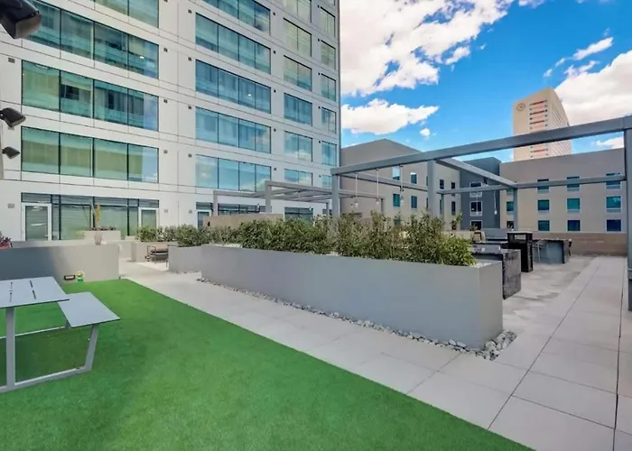 Boulevard Highrise Stu Sky Pool Parking Gym 27 Apartment
