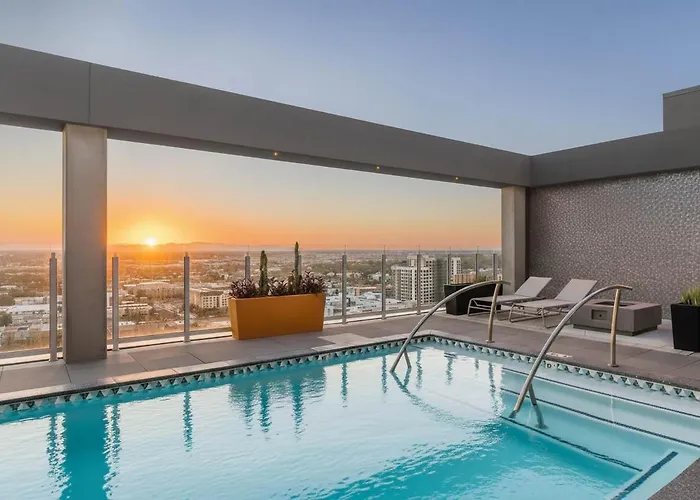 Boulevard Highrise Stu Sky Pool Parking Gym 27 Apartment
